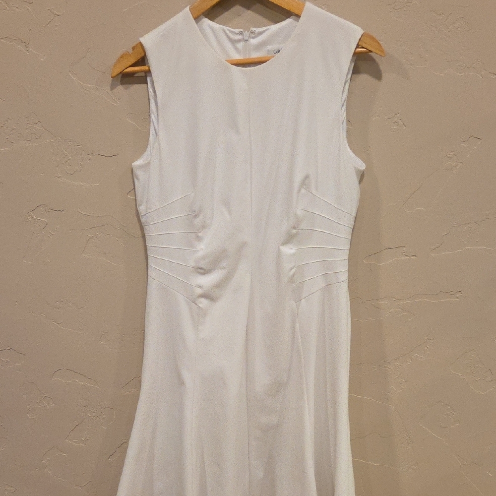Calvin Klein White Sleeveless Dress Classic Style Size 6